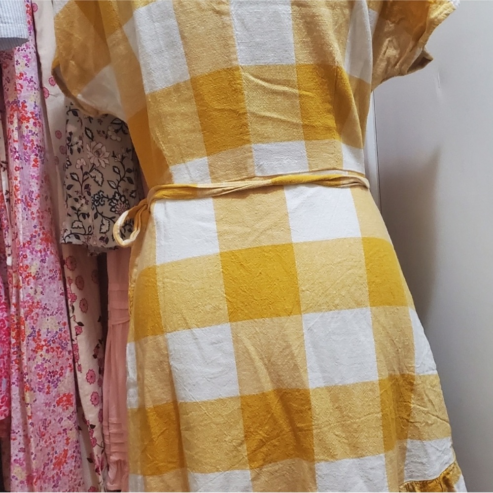 Old Navy Yellow Plaid Wrap Dress linen rayon mix size 8 - Picture 6 of 8